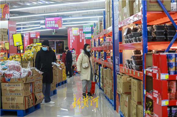 濟南老商圈煥新生 引進網紅品牌折扣倉，打造沉浸式購物體驗